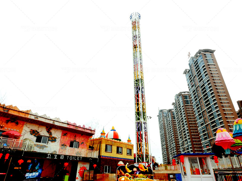 free fall amusement park ride